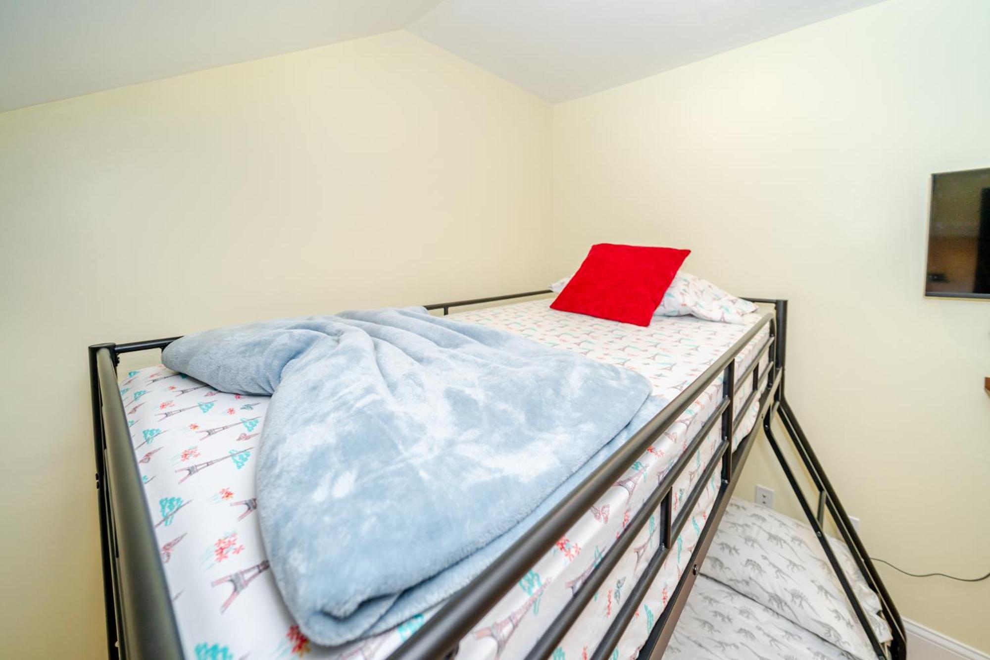 41 - 3Br Quincy - Lovely Townhouse Near Parish Exterior photo