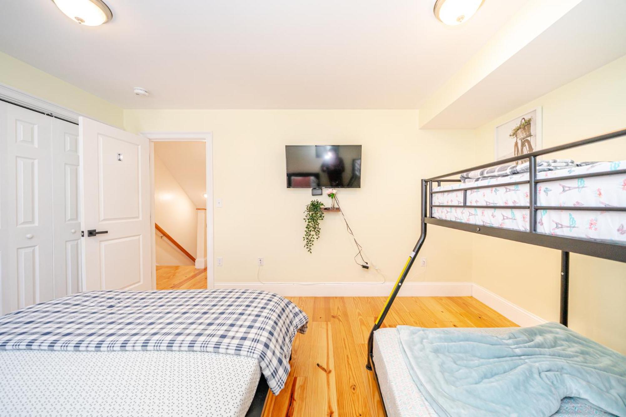 41 - 3Br Quincy - Lovely Townhouse Near Parish Exterior photo
